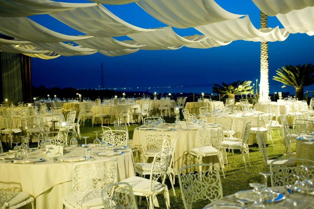 فندق Il Parco Degli Ulivi فيلافرانكا تيرينا المظهر الخارجي الصورة